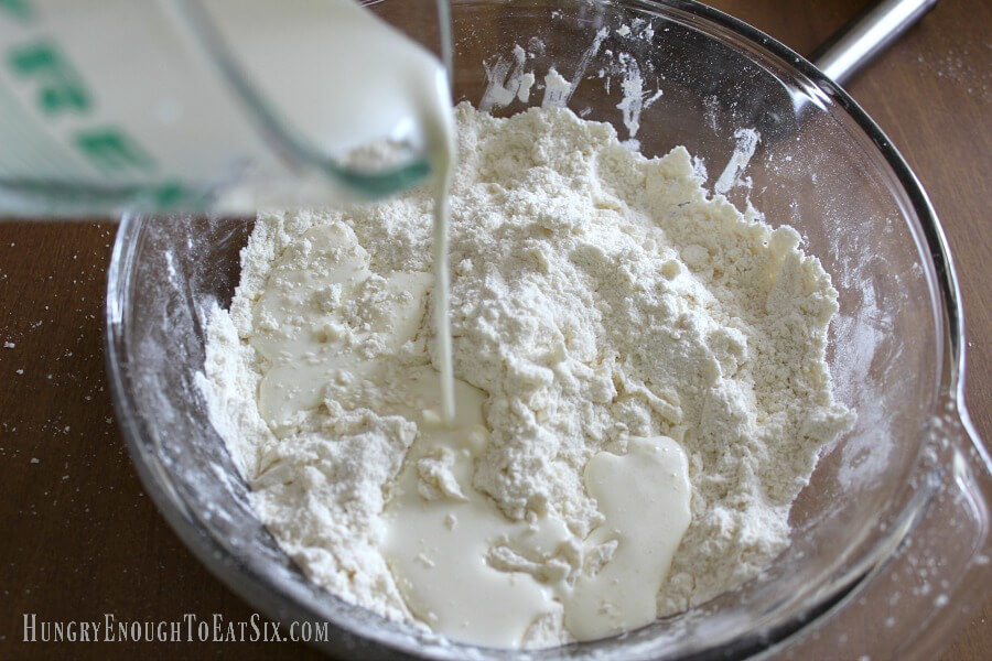 Flour and cream in a glass bowl