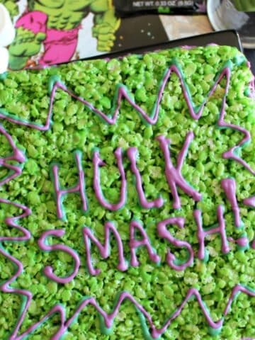 Green square of Hulk Smash rice Krispie treats.