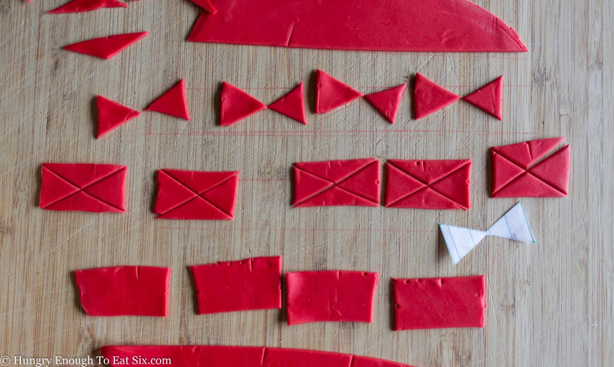 Red fondant cut in geometric shapes