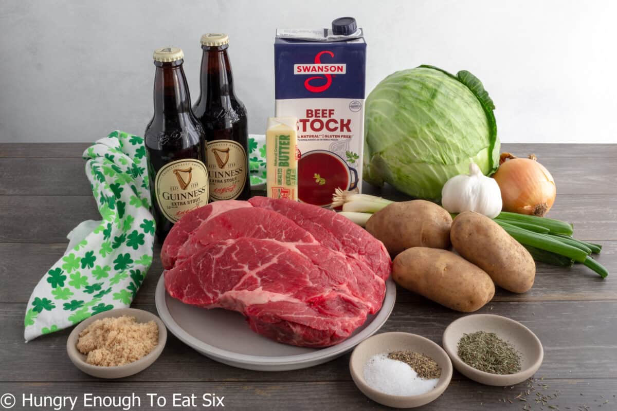 Ingredients: stock, beer, beef roast, cabbage, potatoes, garlic, brown sugar, salt, pepper, scallions.