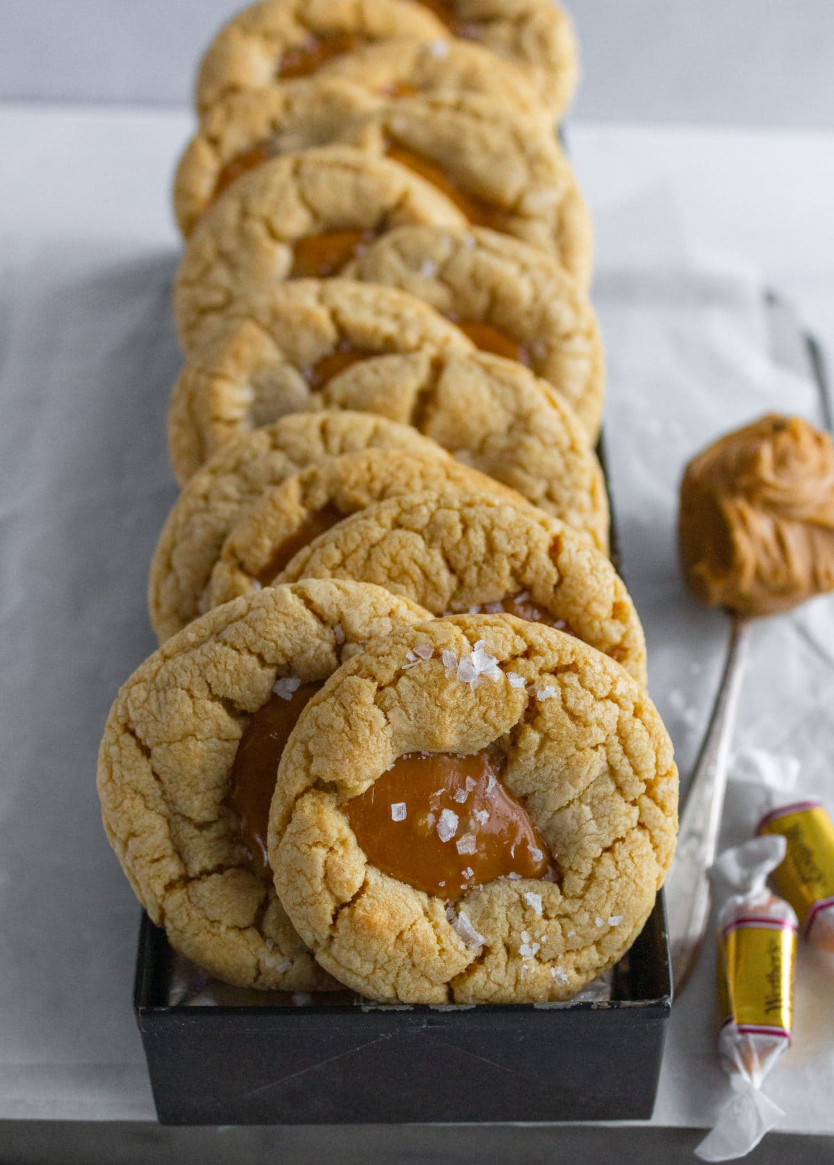 peanut butter cookies with salt and caramel