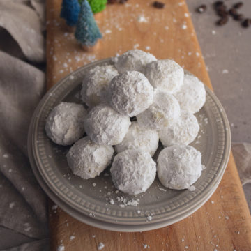 Gray plate of sugar coated cookie balls