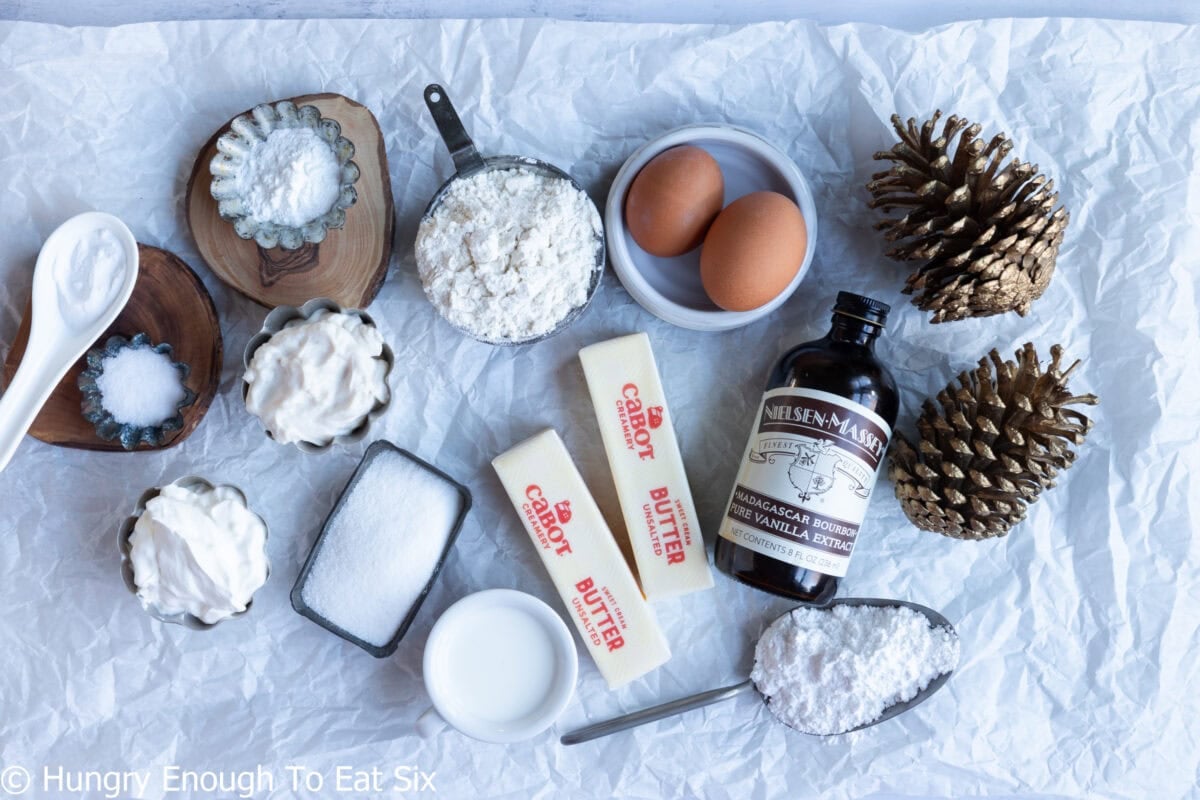 Cozy-Ups Soft sugar cookies ingredients: eggs, vanilla, flour, powdered sugar, butter, leaveners, salt, sour cream, and Greek yogurt.