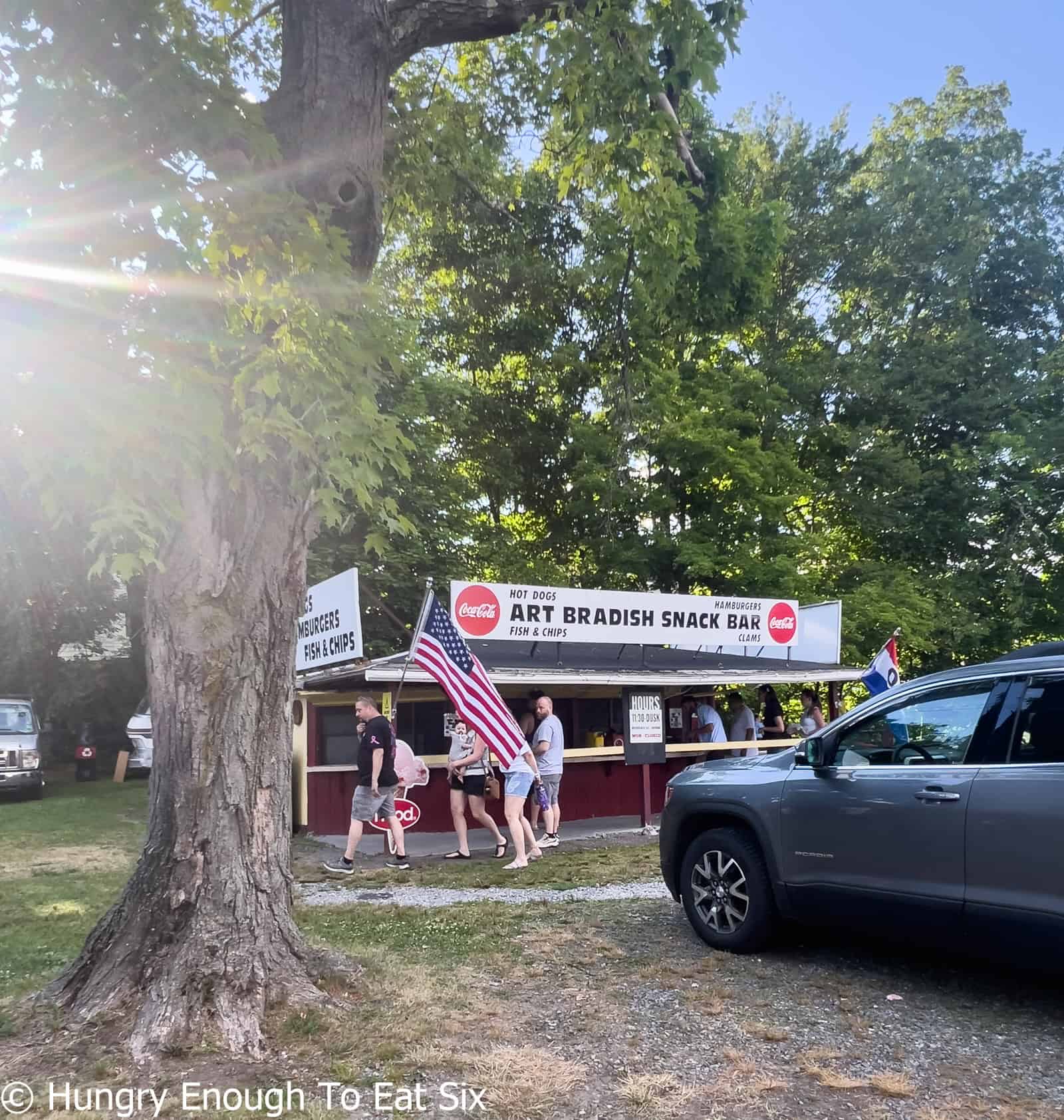 The Art Bradish snack bar, a central MA hot dog stand and eatery.